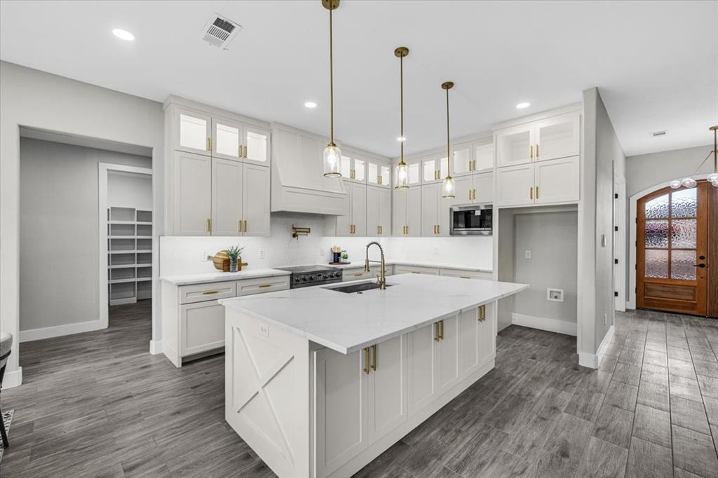 8232 Money Lane - Photo 9