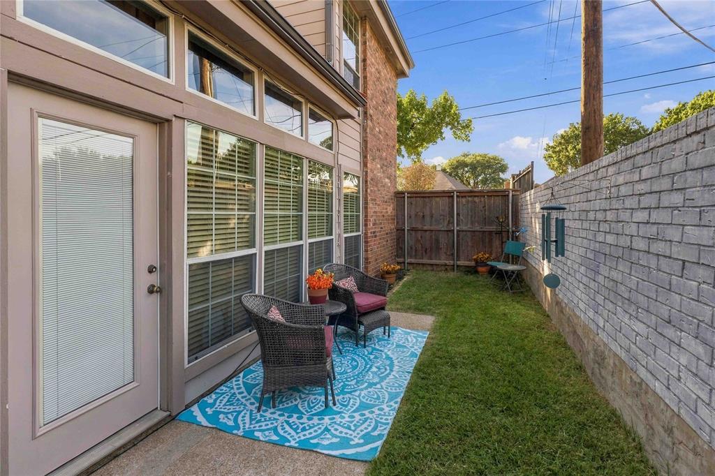 18240 Midway Road - Photo 29