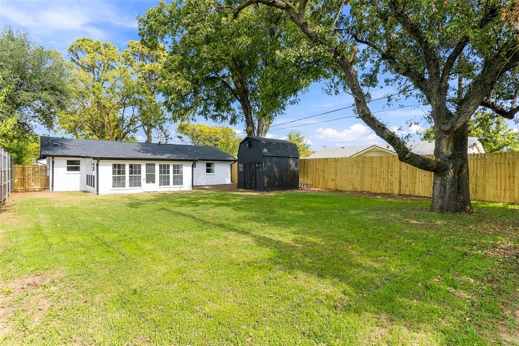 1504 Mosley Drive - Photo 27