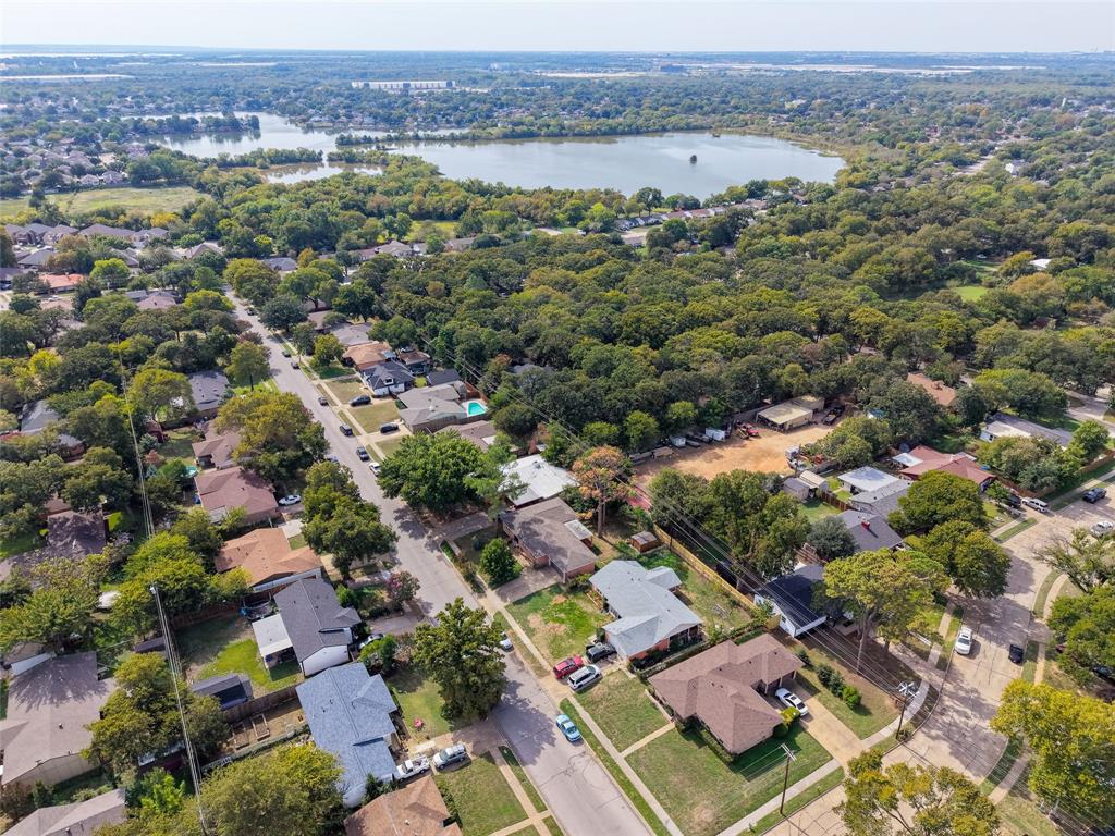 1504 Mosley Drive - Photo 33