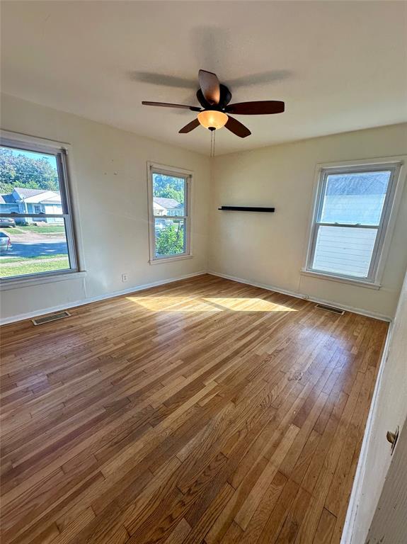 1212 Britt Drive - Photo 14