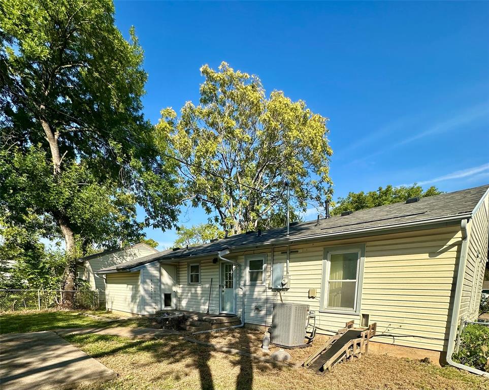 1212 Britt Drive - Photo 27