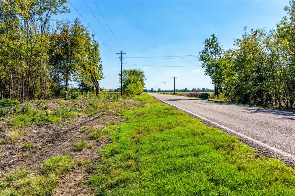 000 FM 1498 - Photo 35