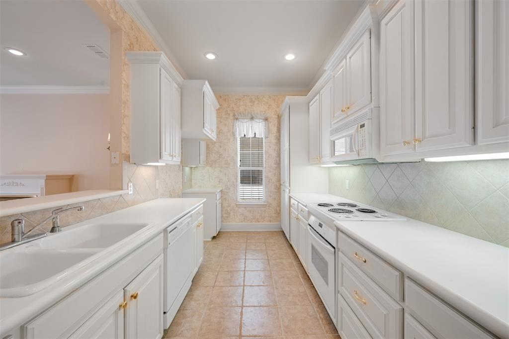 2417 Homestead Lane - Photo 8