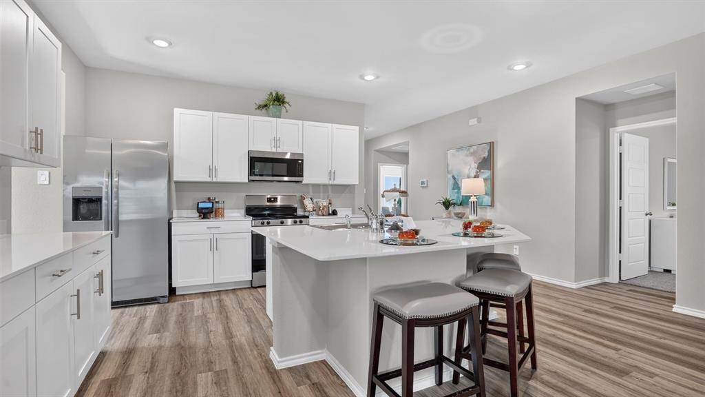 824 ARCHER Street - Photo 2