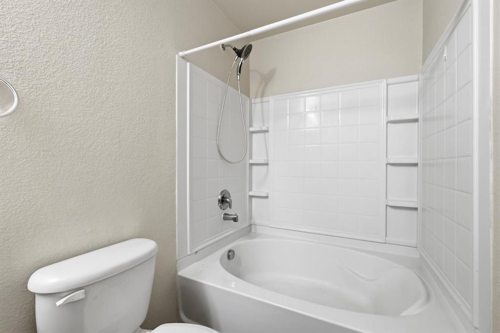 420 Dartmoor Drive - Photo 20