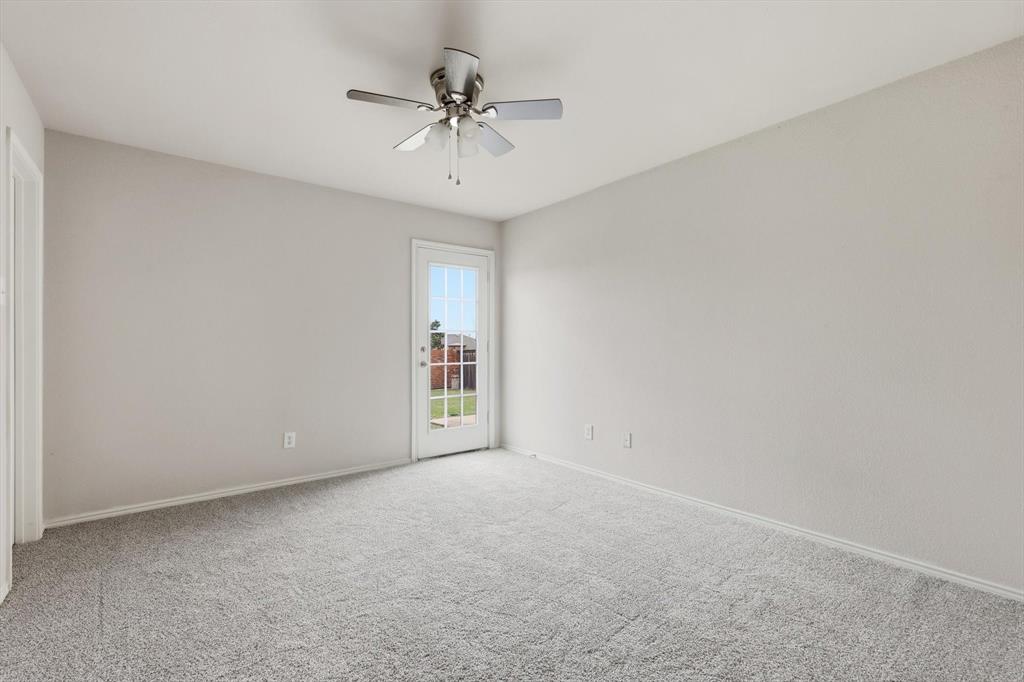 420 Dartmoor Drive - Photo 23