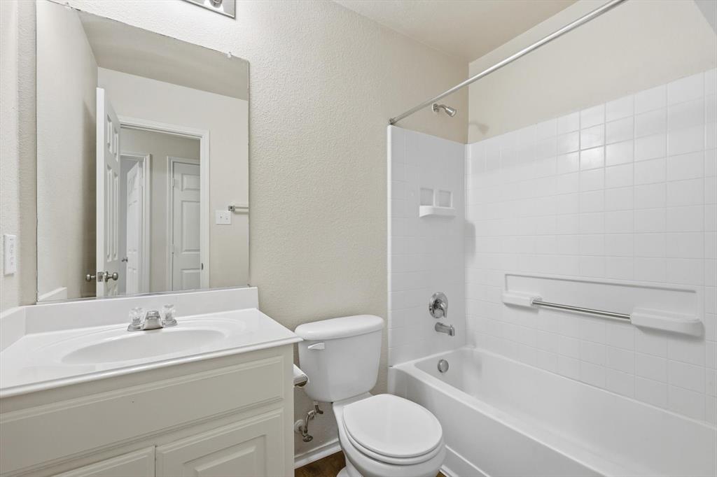 420 Dartmoor Drive - Photo 25