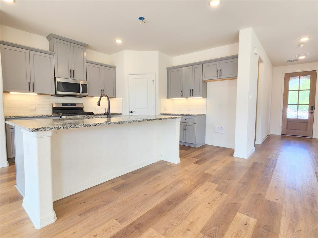 1849 Lakemont Drive - Photo 7