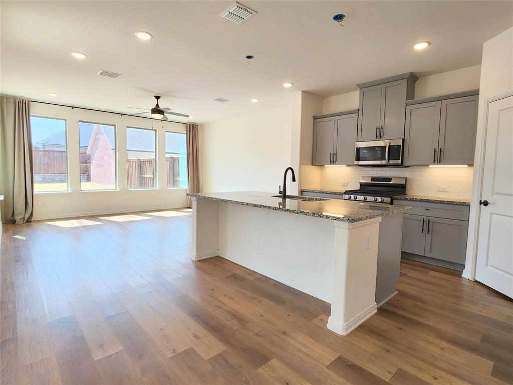 1849 Lakemont Drive - Photo 8