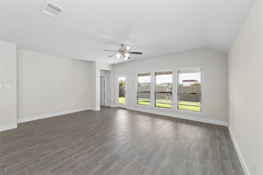 613 Cattle Chute Court - Photo 14