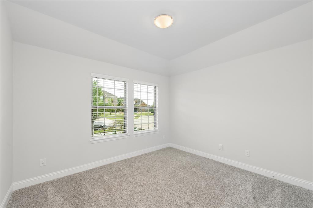 613 Cattle Chute Court - Photo 2