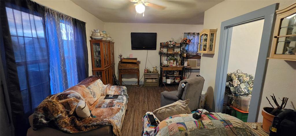 612 Duke Street - Photo 3