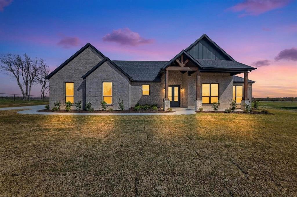 4961 County Road 1098 - Photo 2