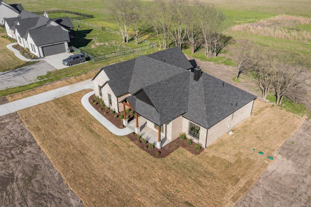 4961 County Road 1098 - Photo 4