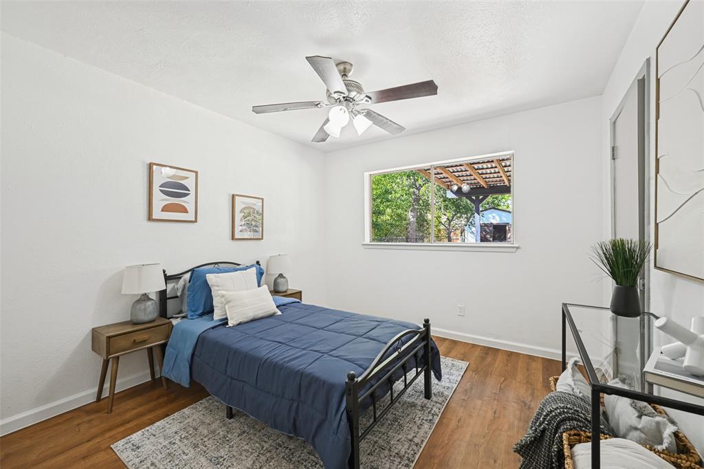 1110 Johnson Street - Photo 14