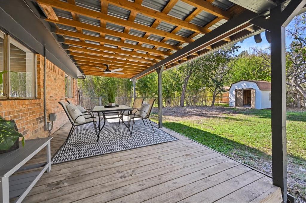 1110 Johnson Street - Photo 19