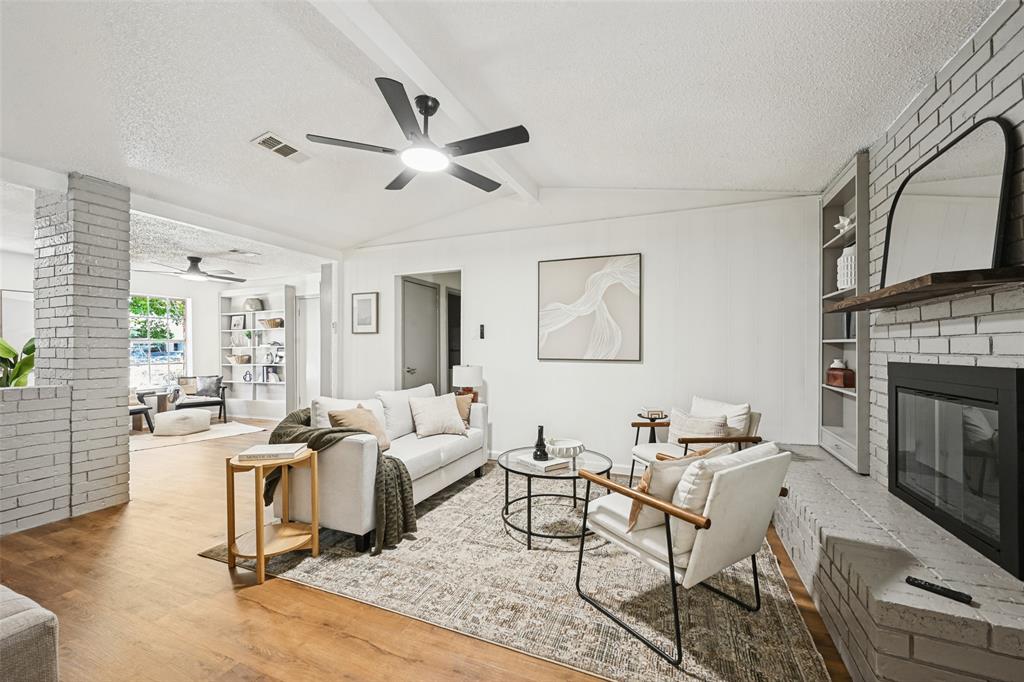 1110 Johnson Street - Photo 5