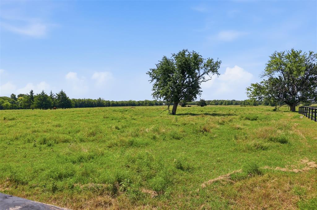 3344 County Road 3512 - Photo 32