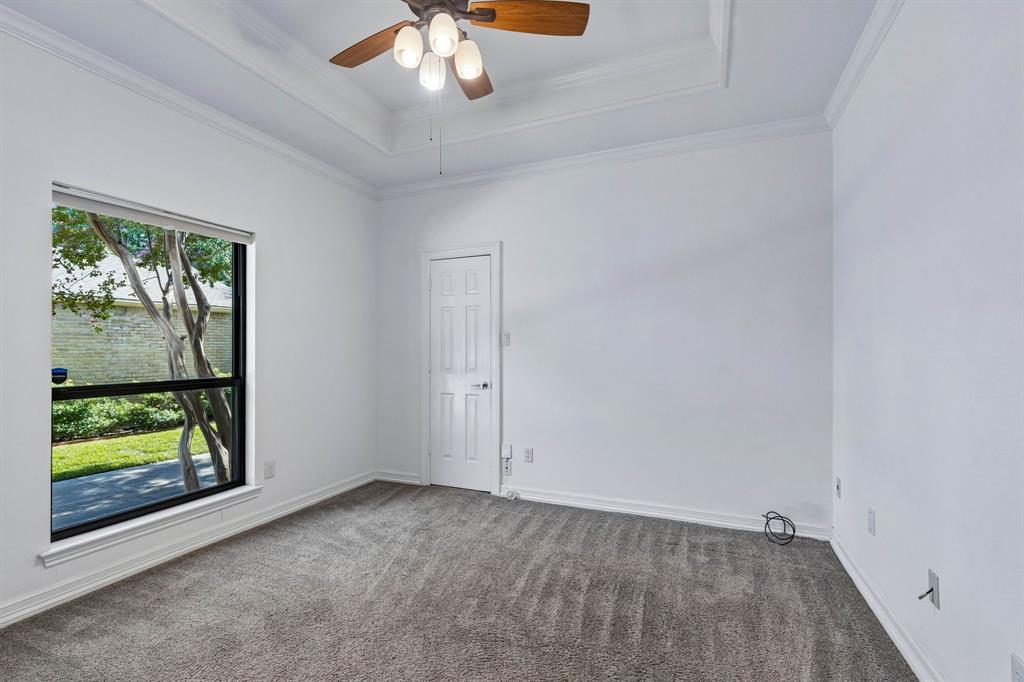9006 Windy Crest Drive - Photo 15