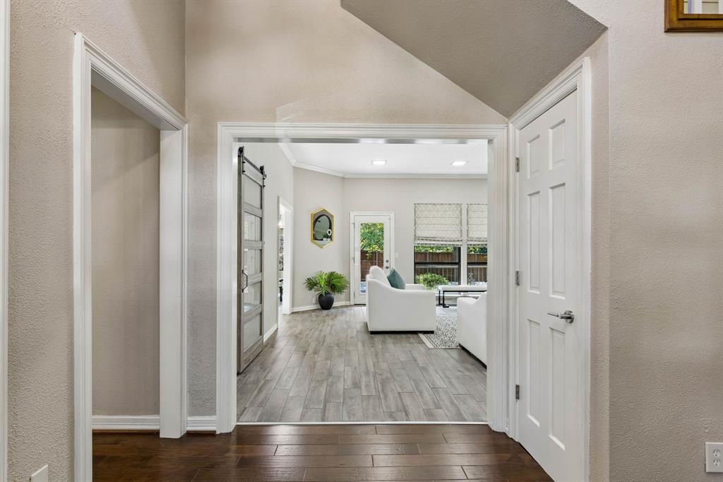 9006 Windy Crest Drive - Photo 3