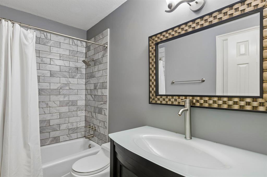 9006 Windy Crest Drive - Photo 31