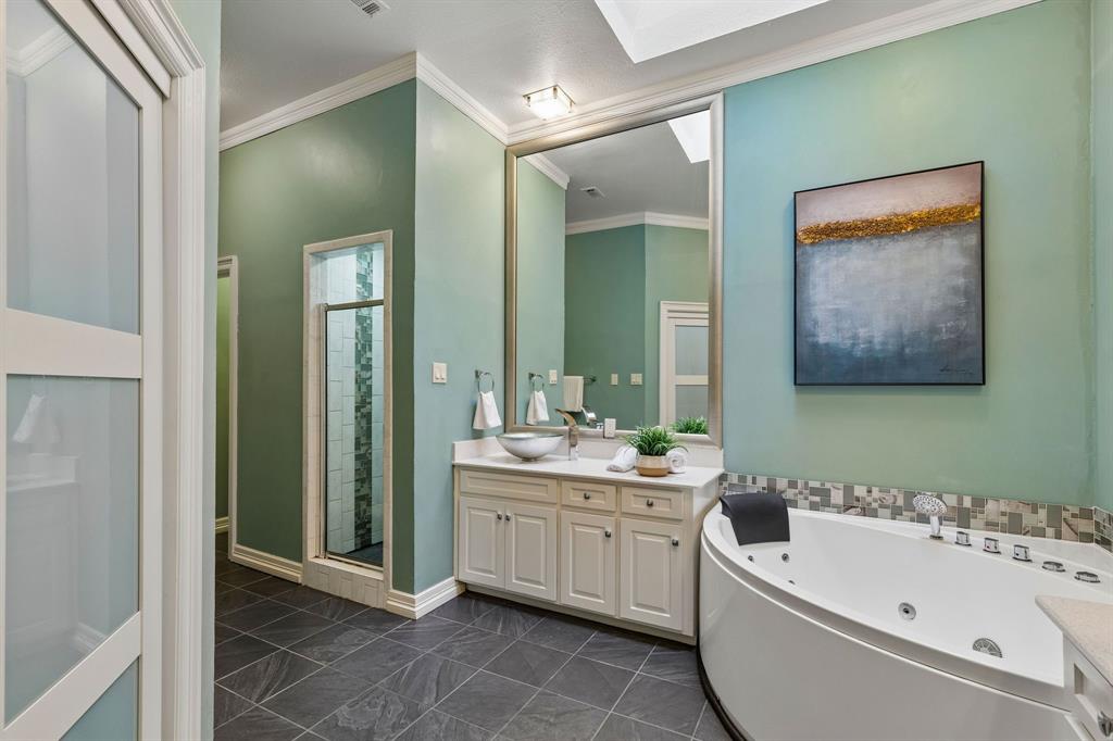 9006 Windy Crest Drive - Photo 9