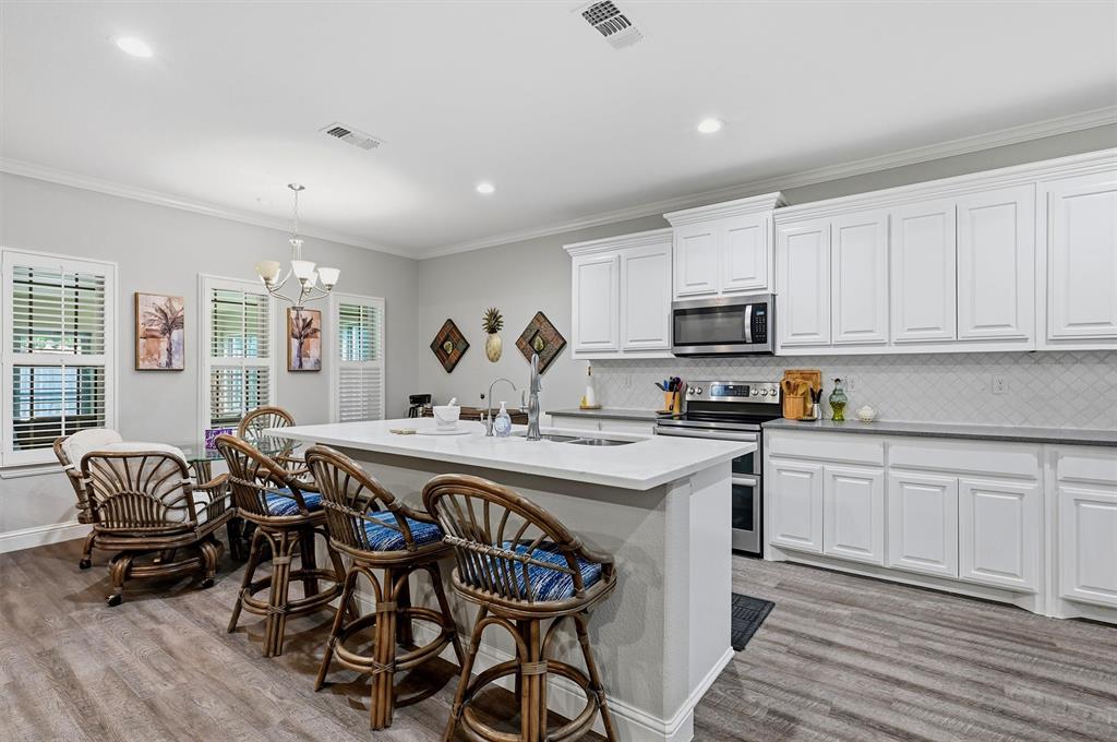 709 W Lamberth Road - Photo 11