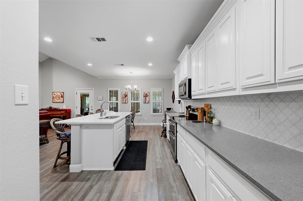 709 W Lamberth Road - Photo 15