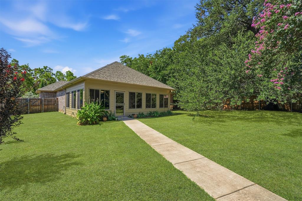 709 W Lamberth Road - Photo 30