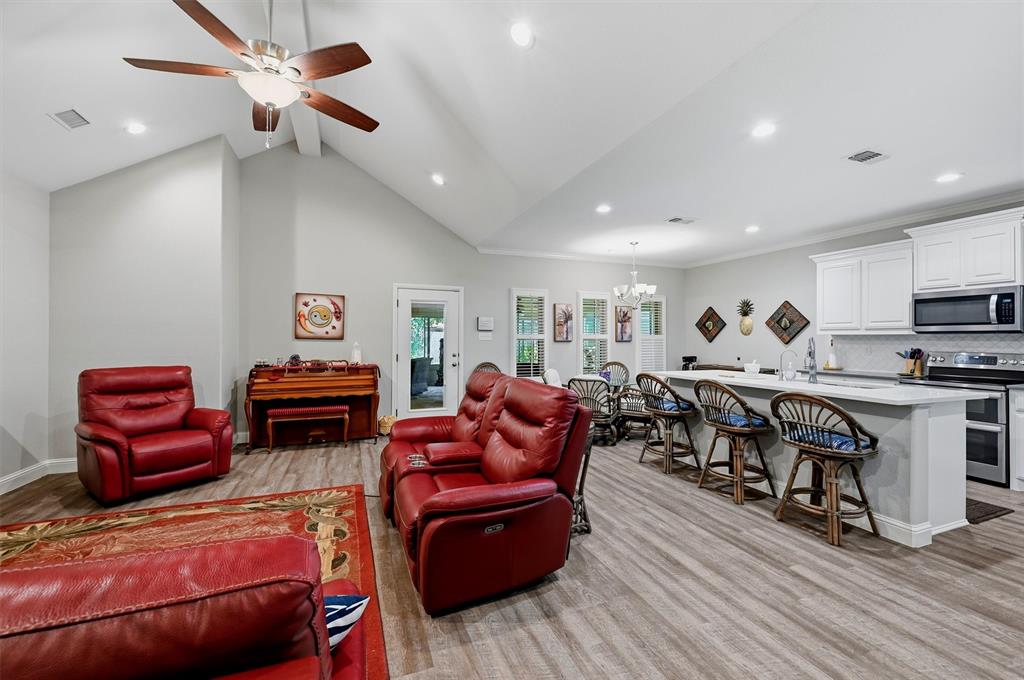 709 W Lamberth Road - Photo 6