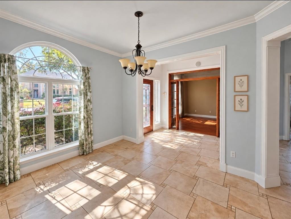 3915 Compton Drive - Photo 3