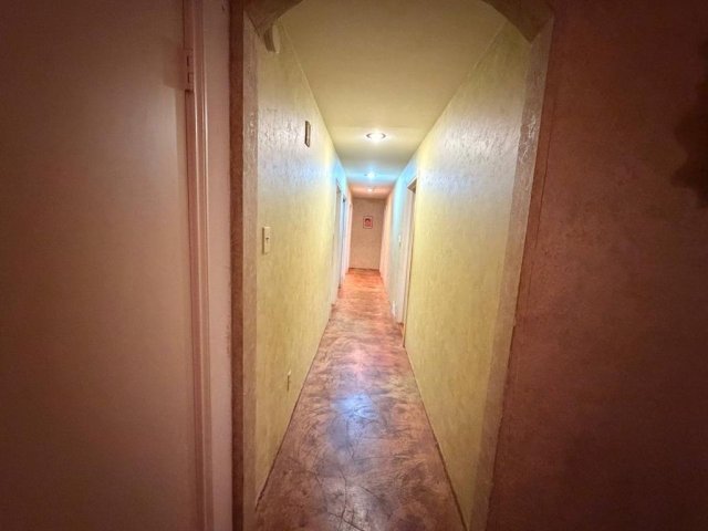 Photo 34