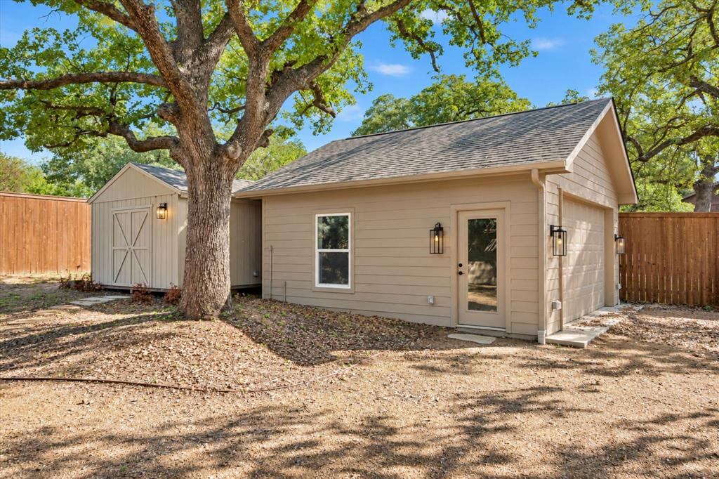 124 N Garza Road - Photo 5