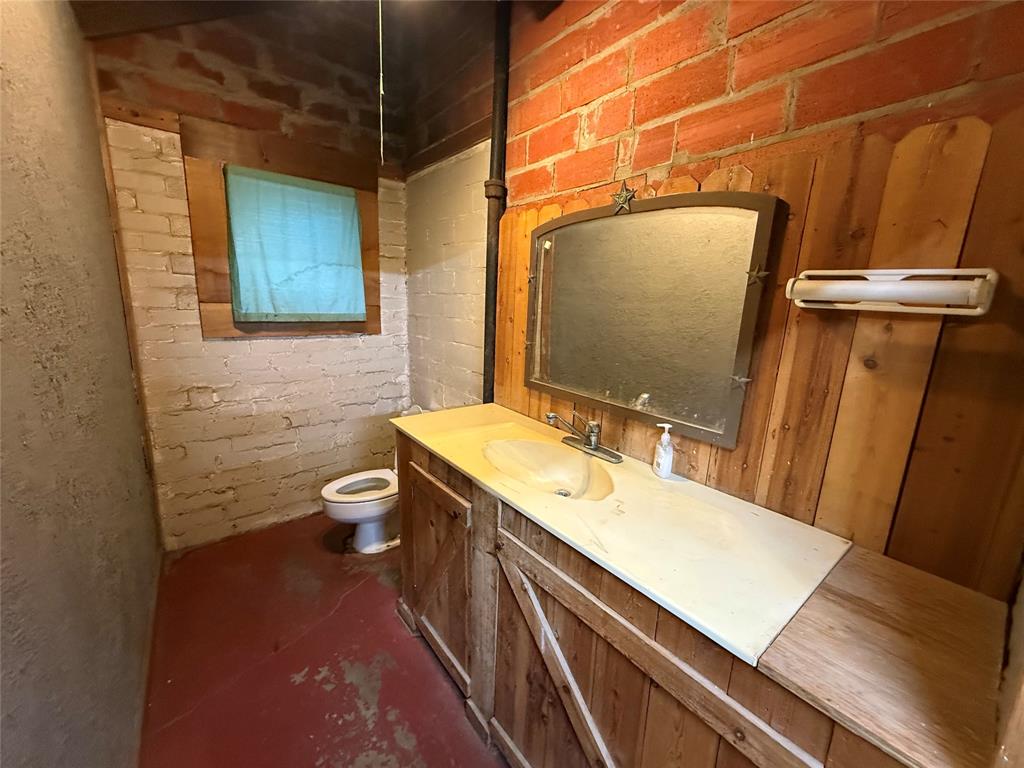 1604 Fisk Avenue - Photo 10