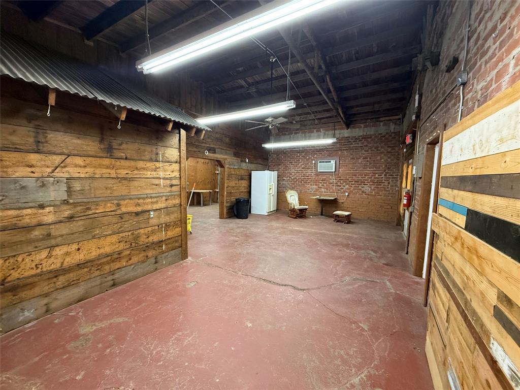 1604 Fisk Avenue - Photo 6