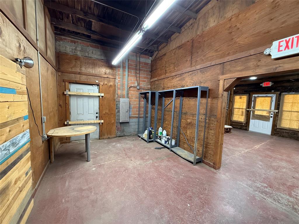 1604 Fisk Avenue - Photo 9