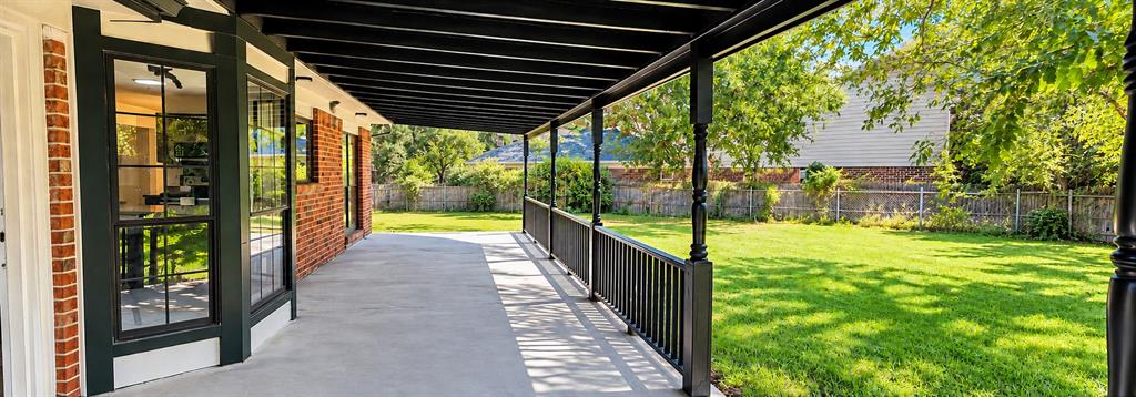 608 Valley Mills Drive - Photo 23
