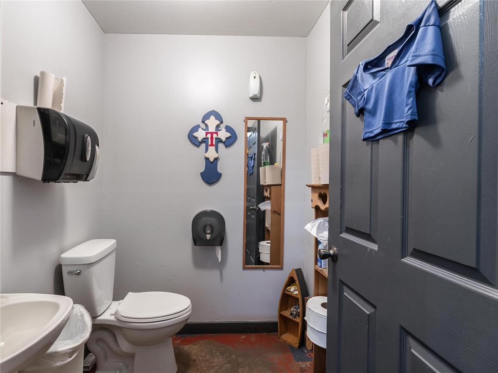 204 W Front Street - Photo 15