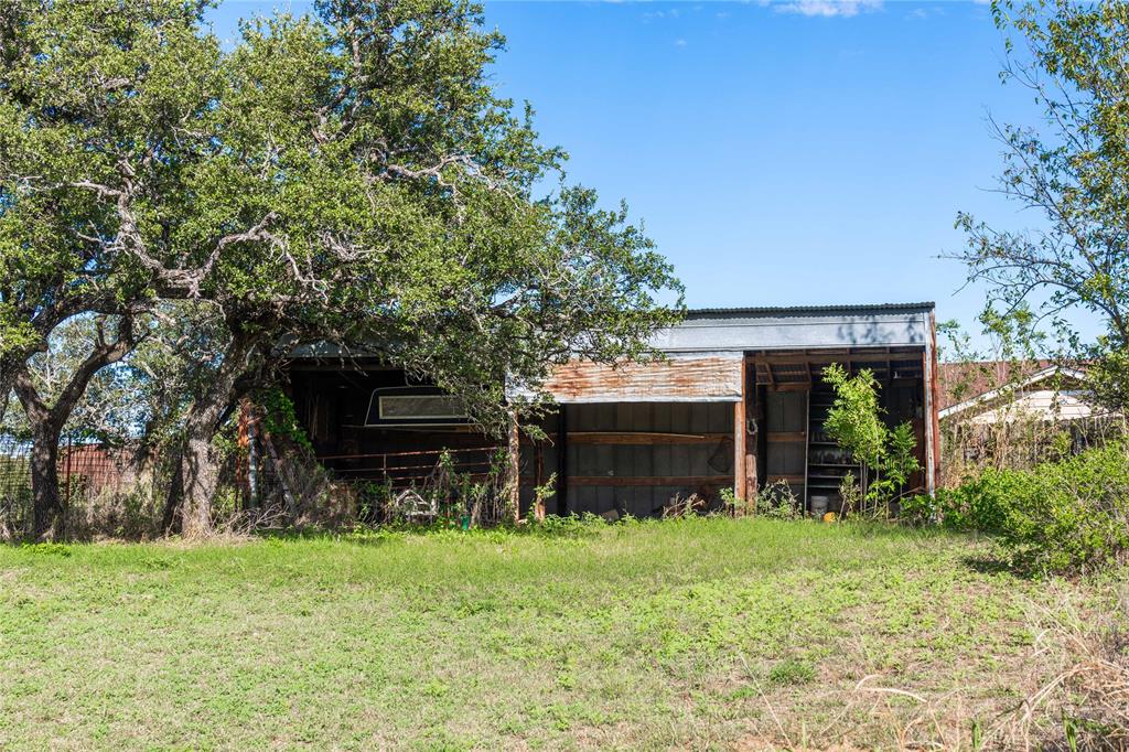 1901 W 6th Street - Photo 18
