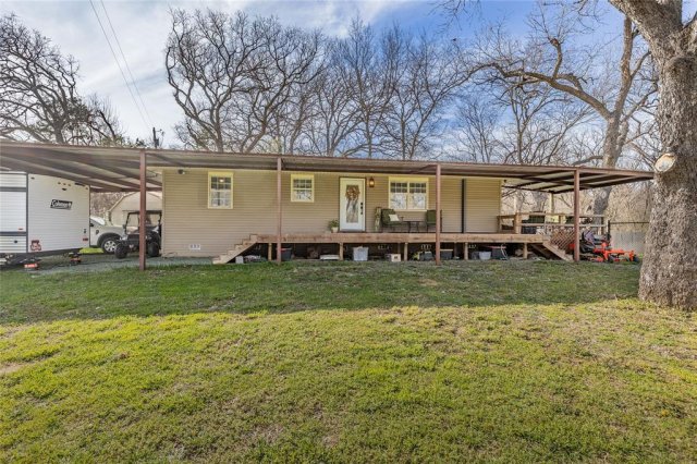 785 Trail Road