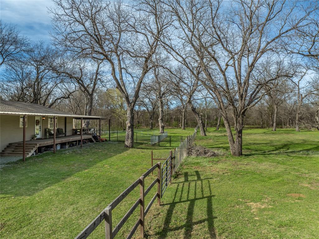 785 Trail Road - Photo 32