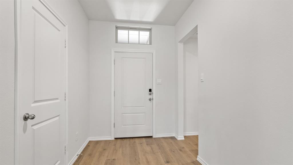 324 Ridan Drive - Photo 6