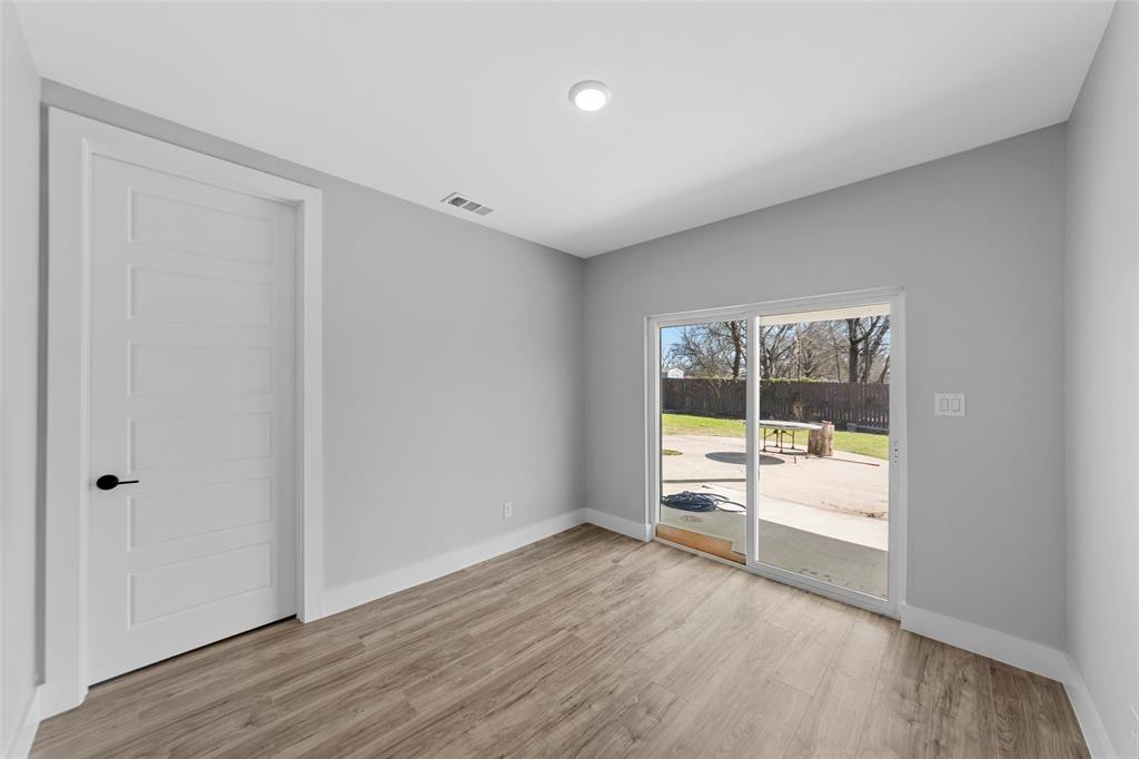 1510 S Lindsay - Photo 17