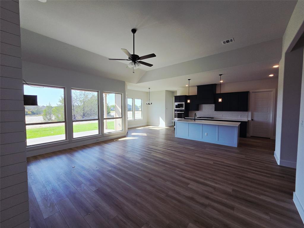 7010 Hayes Road - Photo 11
