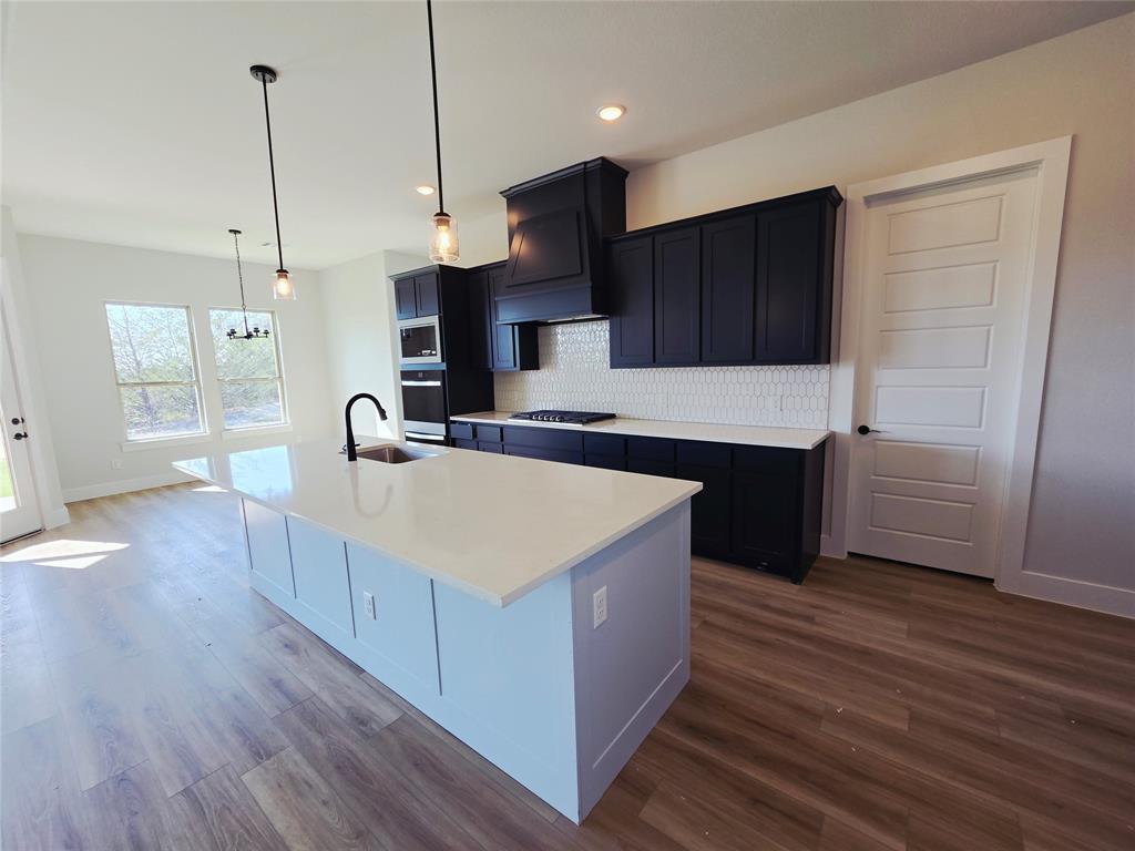 7010 Hayes Road - Photo 7
