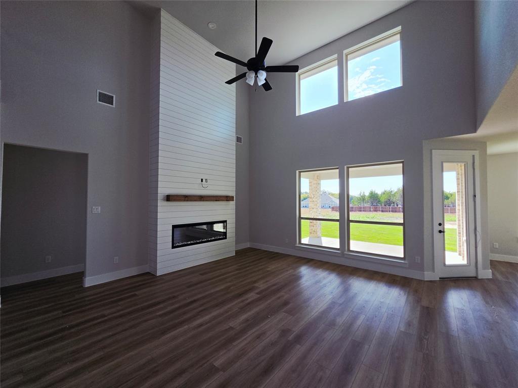 7020 Hayes Road - Photo 7