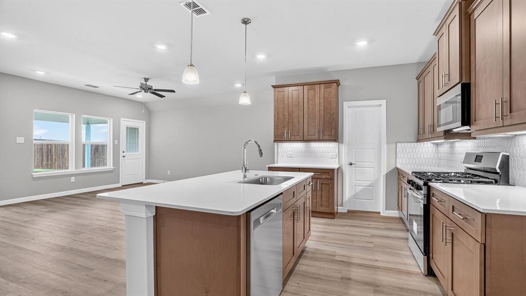 1508 SHELDON Drive - Photo 3