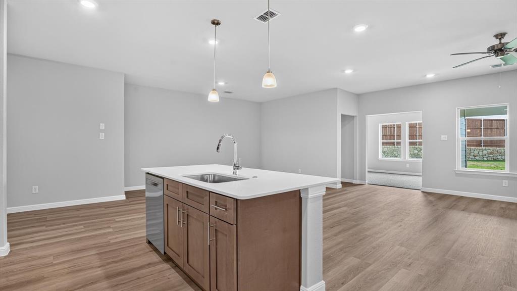 1508 SHELDON Drive - Photo 4