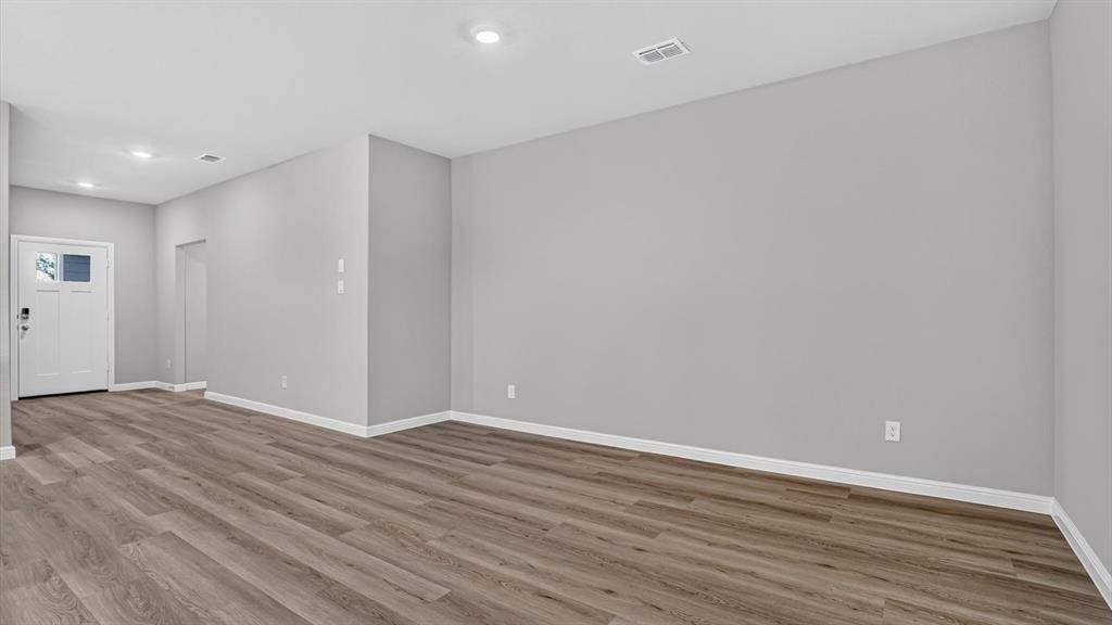 1508 SHELDON Drive - Photo 7